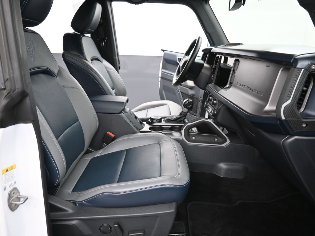 Used 2023 Ford Bronco Outer Banks image 27
