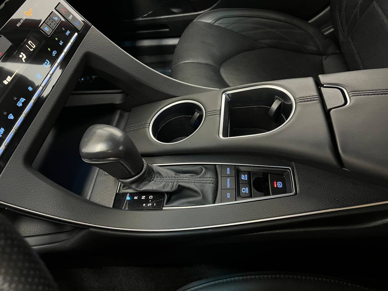 Used 2021 Toyota Avalon Limited w/ Advanced Safety Package FWD image 21