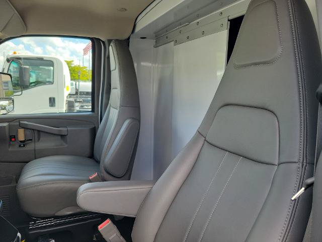 New 2025 Chevrolet Express 3500 w/ Power Convenience Package RWD image 10