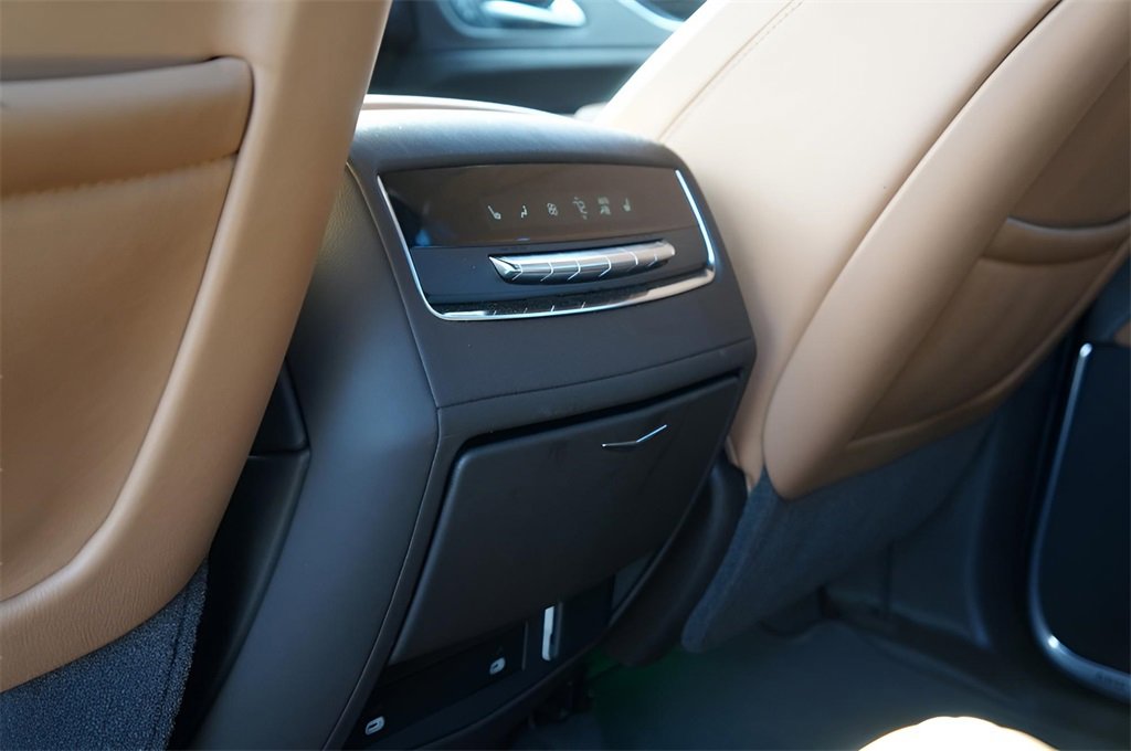 Used 2021 Cadillac Escalade Sport w/ Driver Assist Tech Package image 16