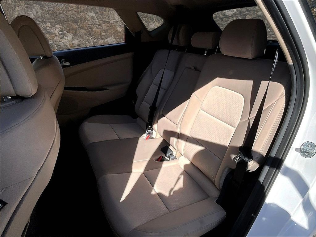 Used 2017 Hyundai Tucson SE image 24
