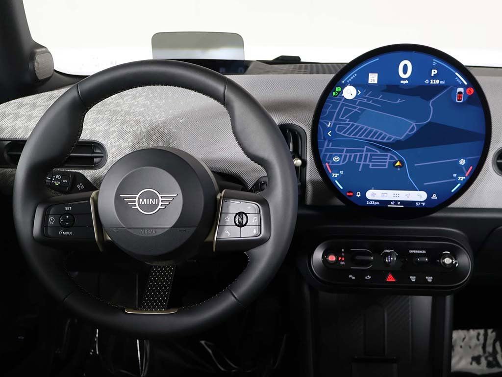 Used 2025 MINI Cooper S image 31