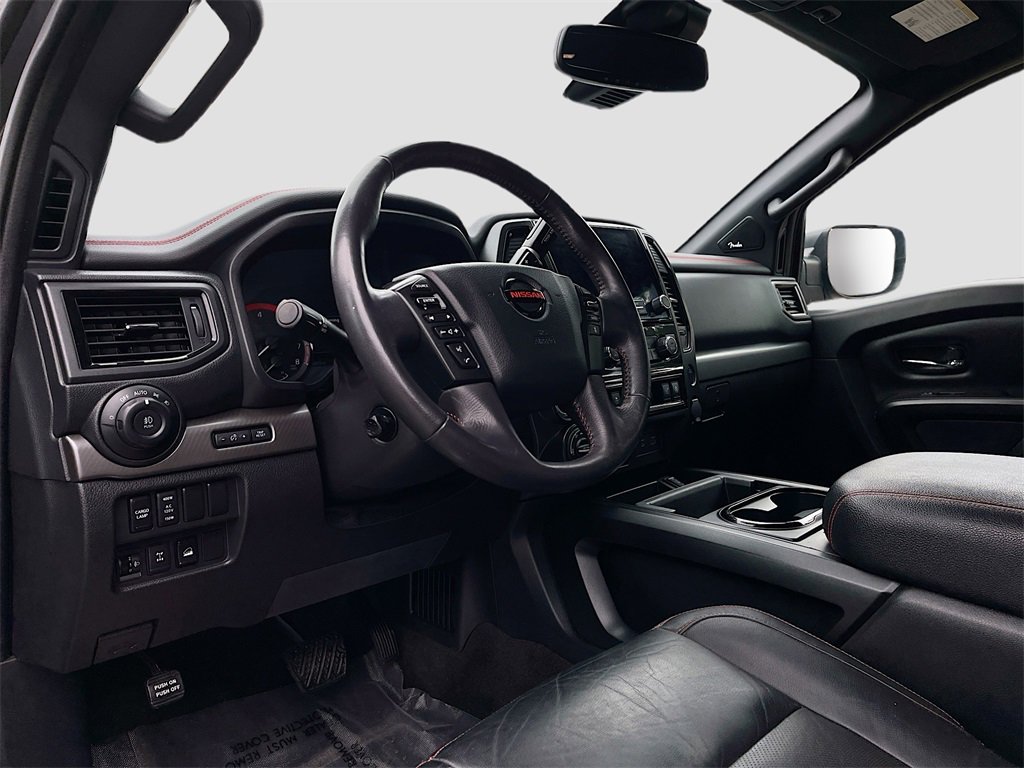 Used 2021 Nissan Titan PRO-4X w/ Pro-4x Convenience Package image 9