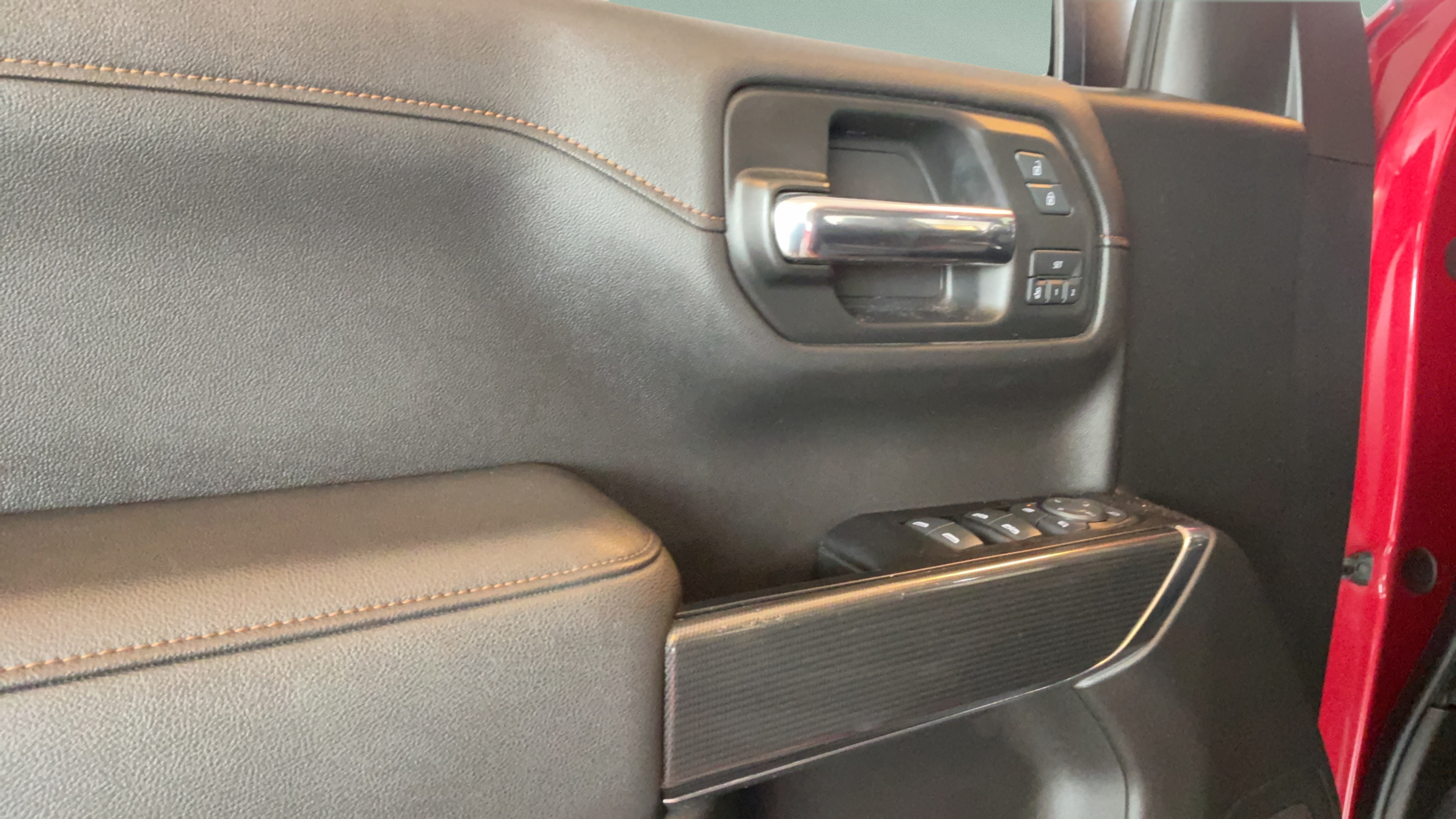 Used 2019 GMC Sierra 1500 AT4 w/ AT4 Preferred Package AWD/4WD image 23