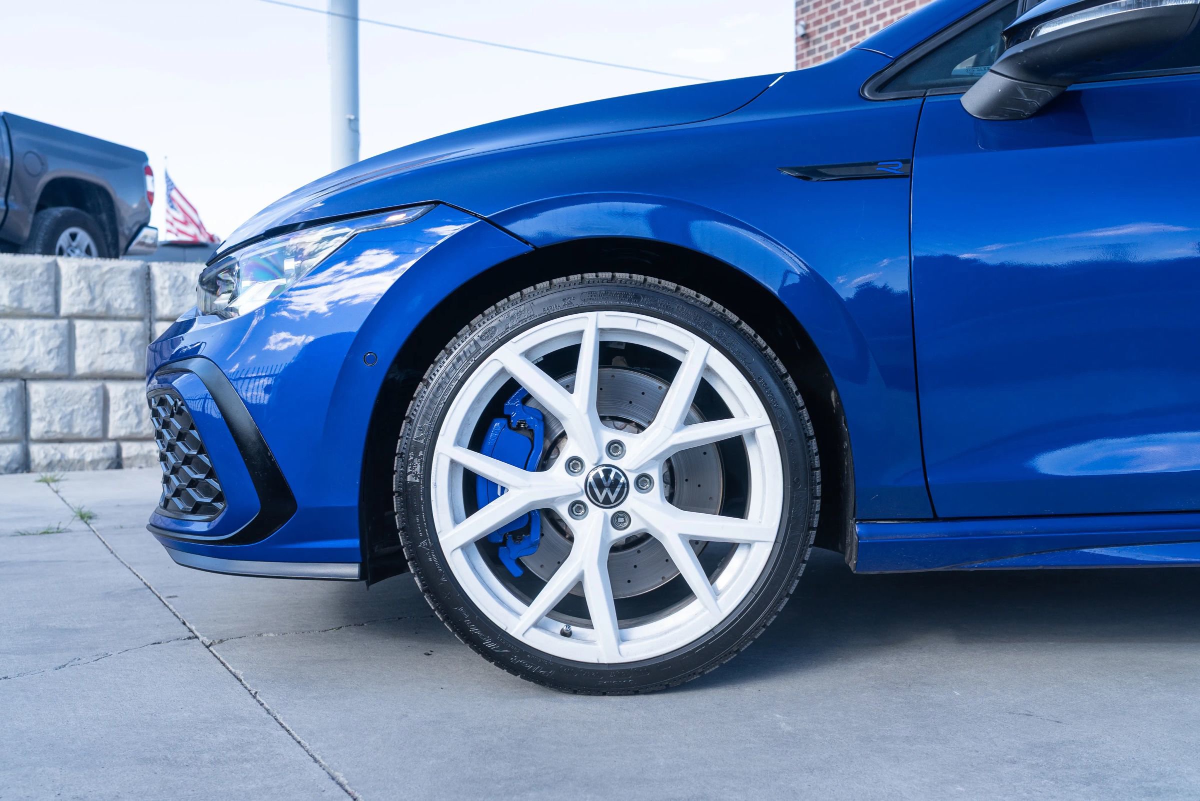Used 2023 Volkswagen Golf 20th Anniversary Edition AWD/4WD image 4