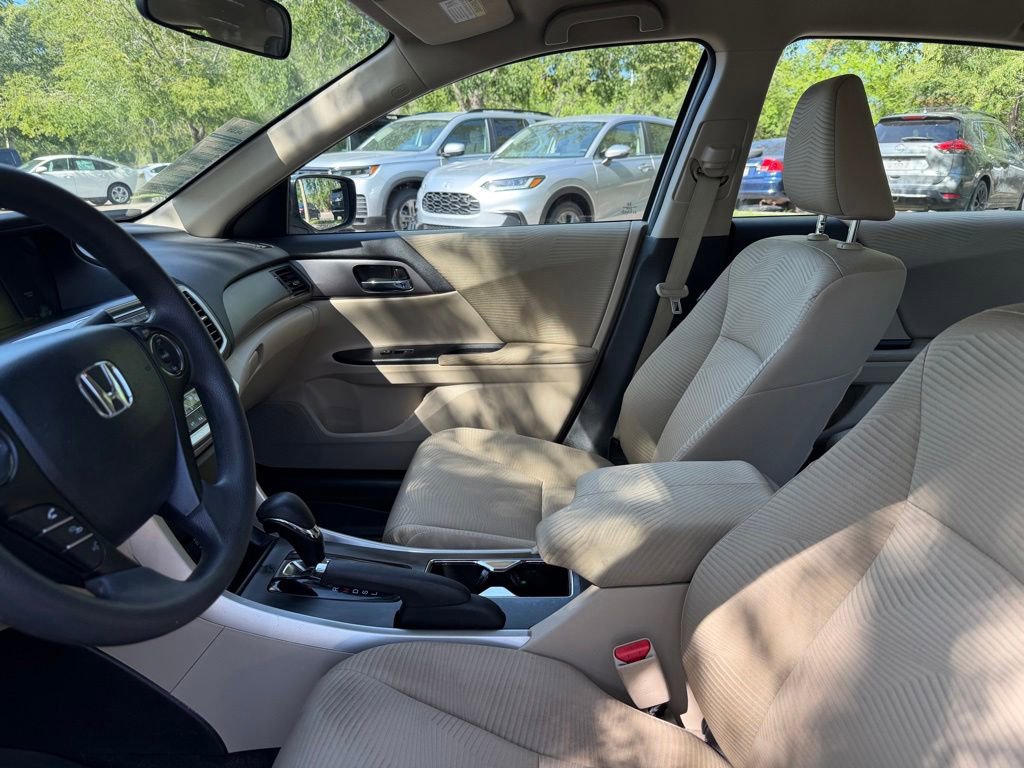 Used 2014 Honda Accord LX image 13