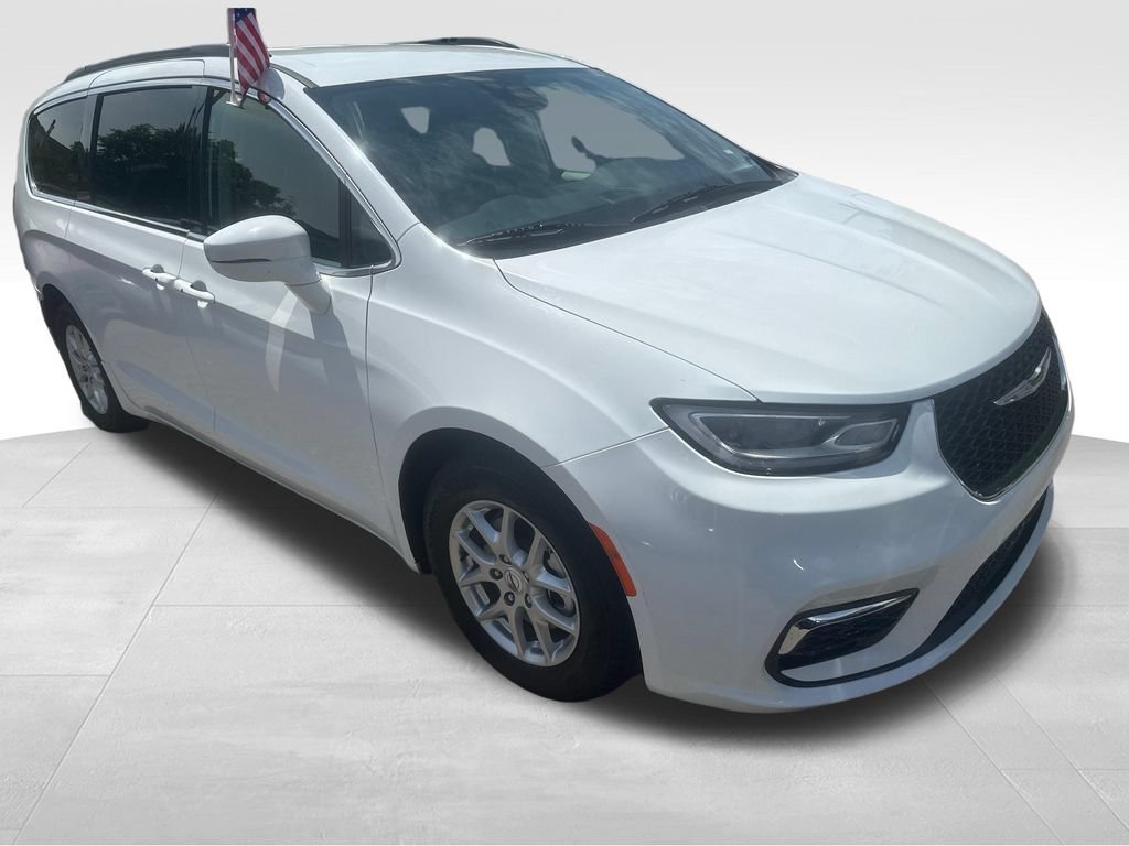 Used 2022 Chrysler Pacifica Touring-L FWD image 33