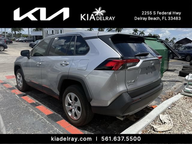 Used 2023 Toyota RAV4 LE FWD image 8