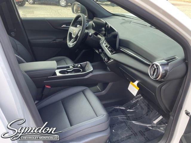 New 2026 Chevrolet Equinox LT w/ Convenience Package II image 19