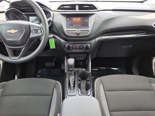 Used 2022 Chevrolet TrailBlazer LS FWD image 15