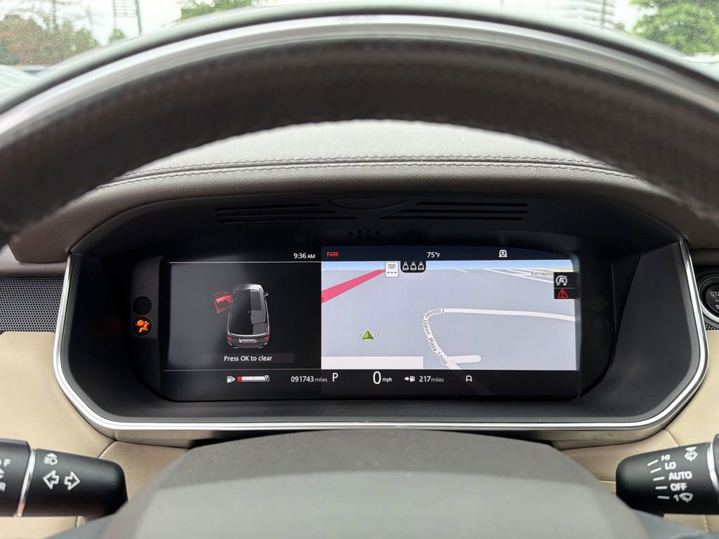 Used 2019 Land Rover Range Rover Sport HST AWD/4WD image 25