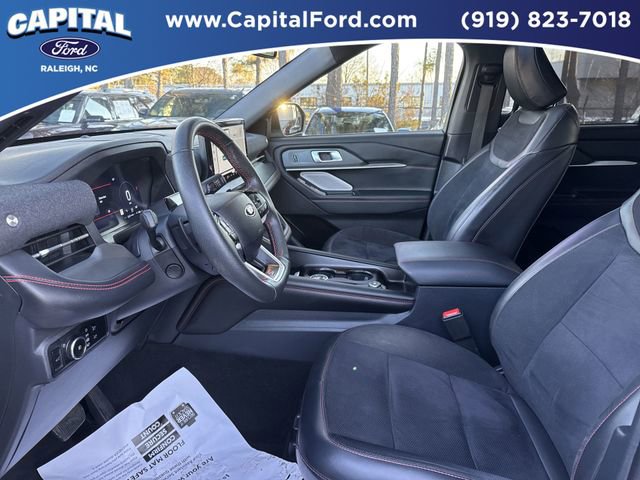 Certified 2025 Ford Explorer ST image 17