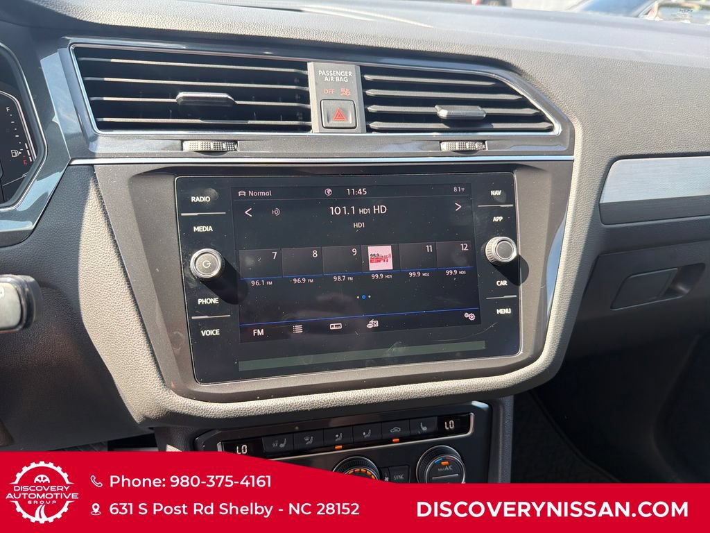 Used 2020 Volkswagen Tiguan SEL AWD/4WD image 17