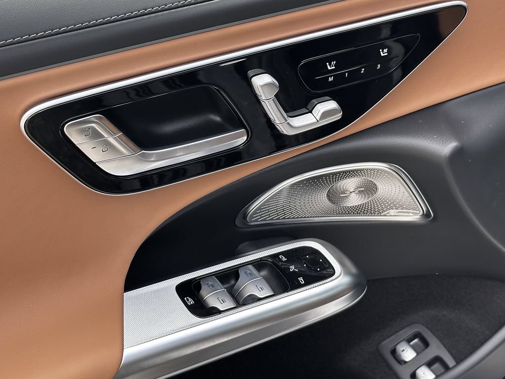 New 2026 Mercedes-Benz E 53 AMG e 4MATIC Wagon image 11