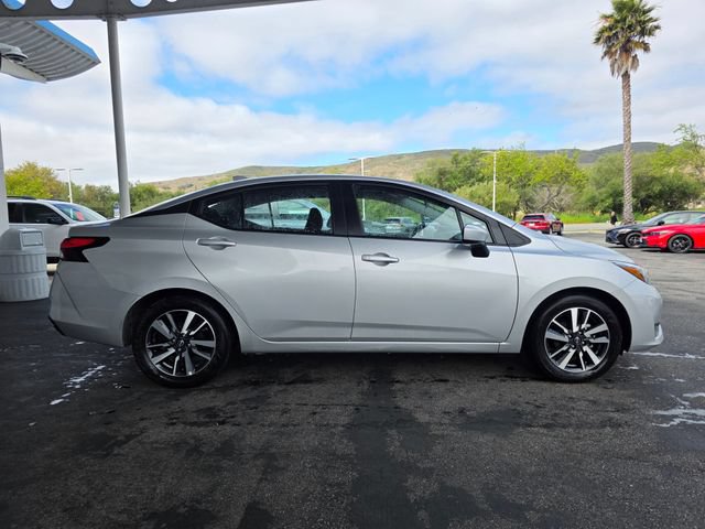 Used 2025 Nissan Versa SV FWD image 7