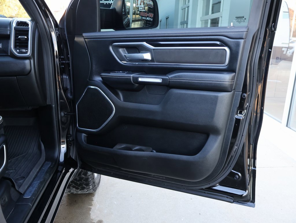 Used 2019 RAM 1500 Laramie w/ Sport Appearance Package image 32