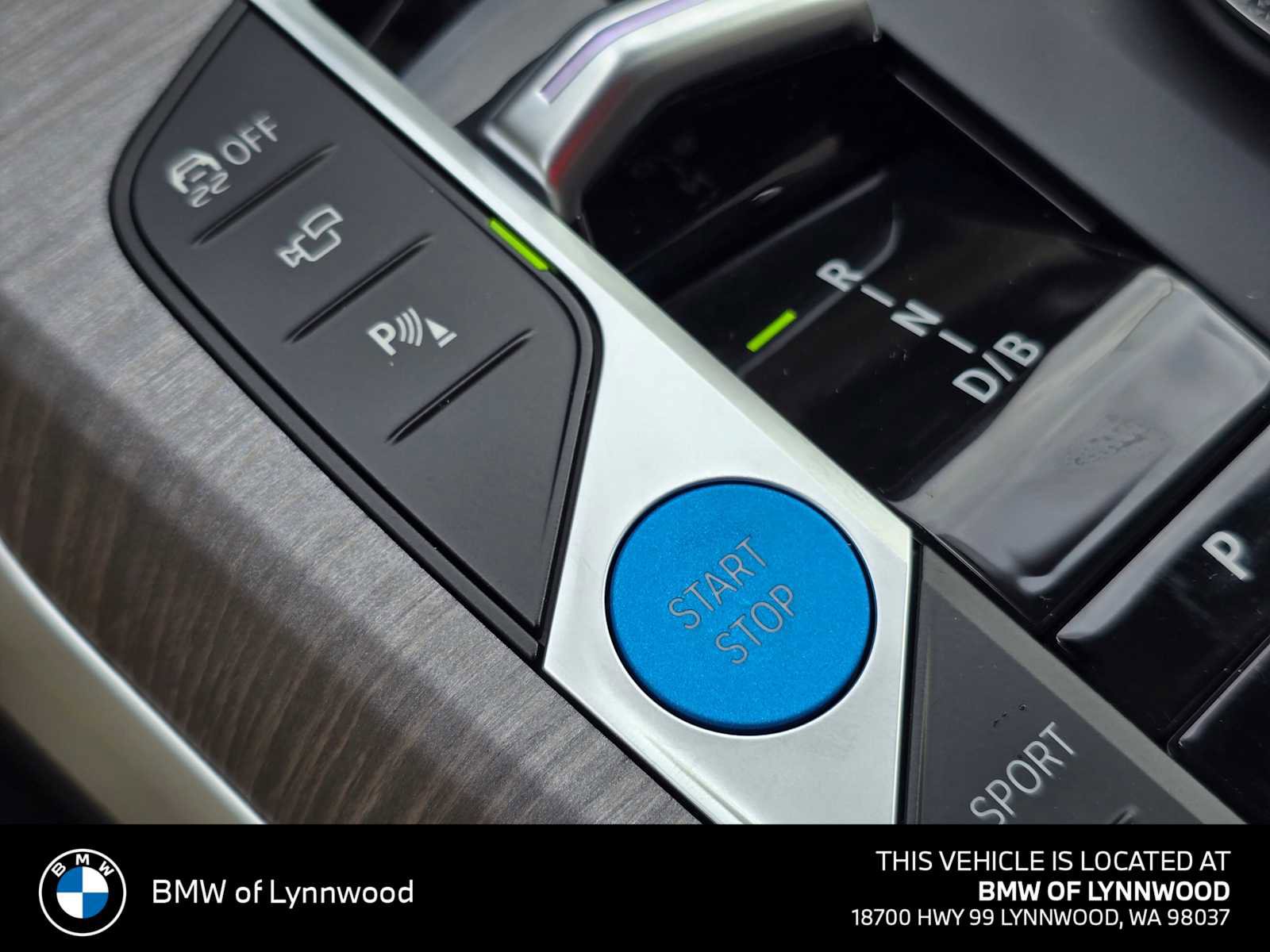 Used 2025 BMW i4 xDrive40i image 38