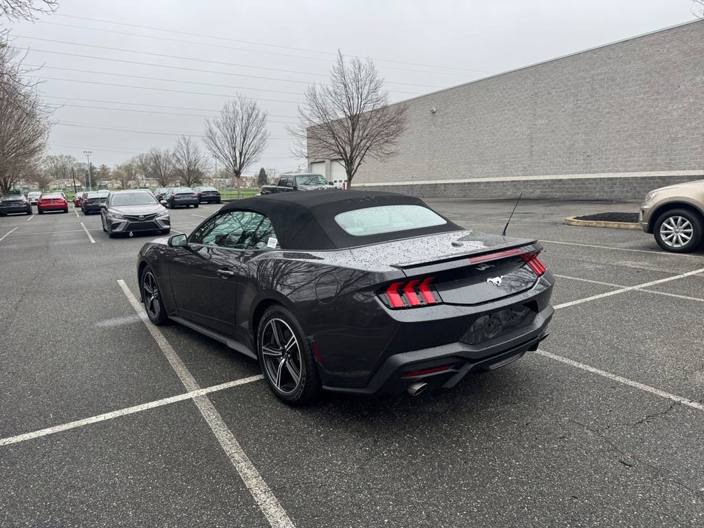 Used 2024 Ford Mustang Premium image 21