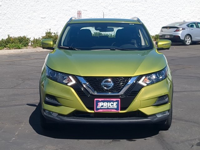 Used 2020 Nissan Rogue Sport SV w/ Technology Package FWD video 2
