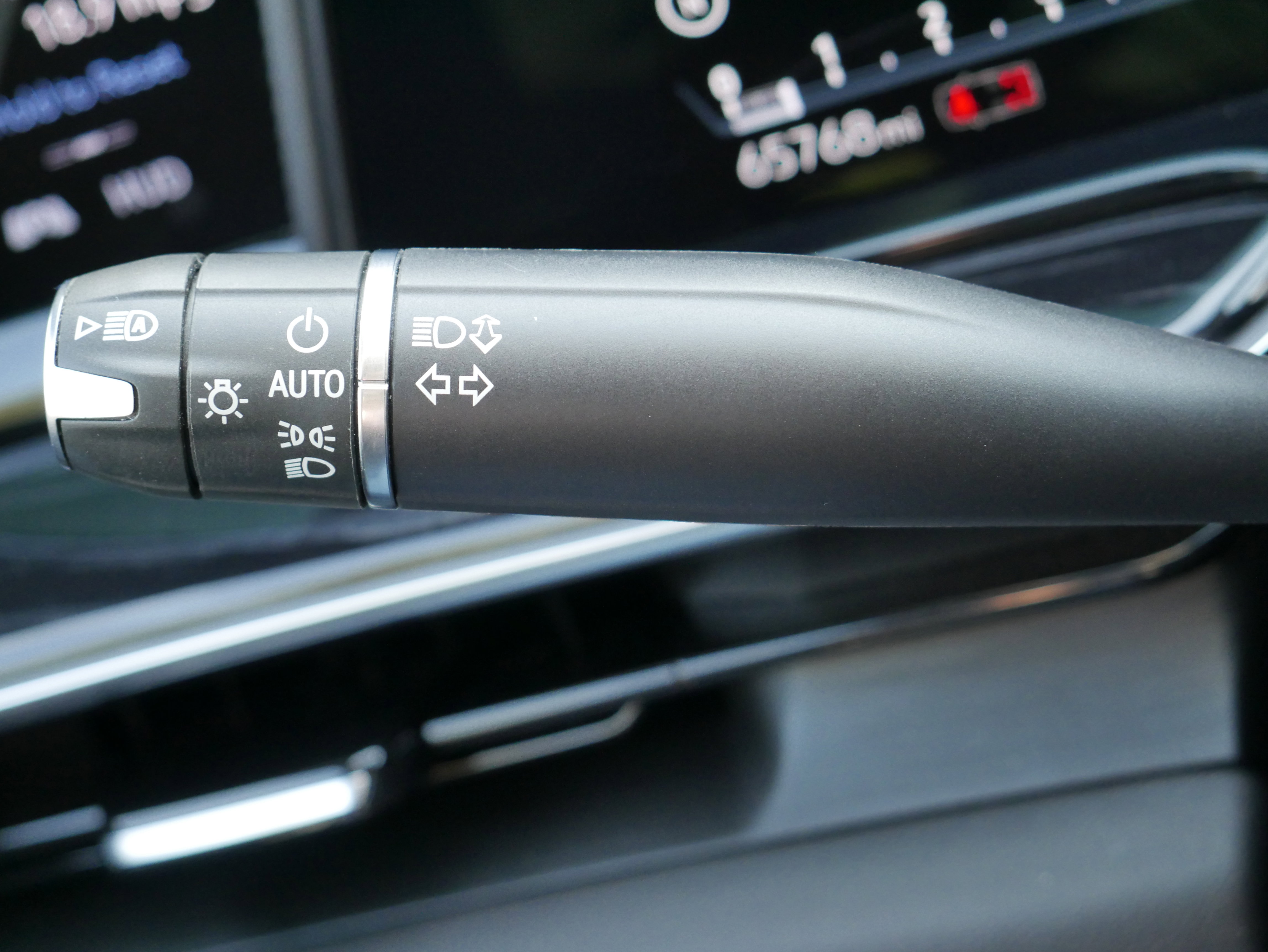 Certified 2021 Cadillac Escalade Sport w/ Driver Assist Tech Package image 34