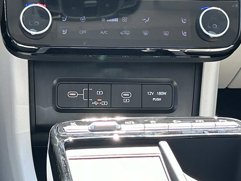 New 2026 Hyundai Tucson Limited image 27