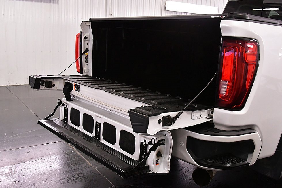 Used 2022 GMC Sierra 3500 Denali image 14
