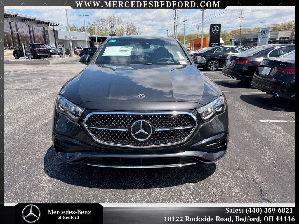 New 2026 Mercedes-Benz E 350 4MATIC Sedan image 2