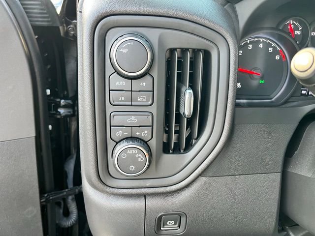 Used 2024 Chevrolet Silverado 1500 W/T w/ WT Value Package image 24