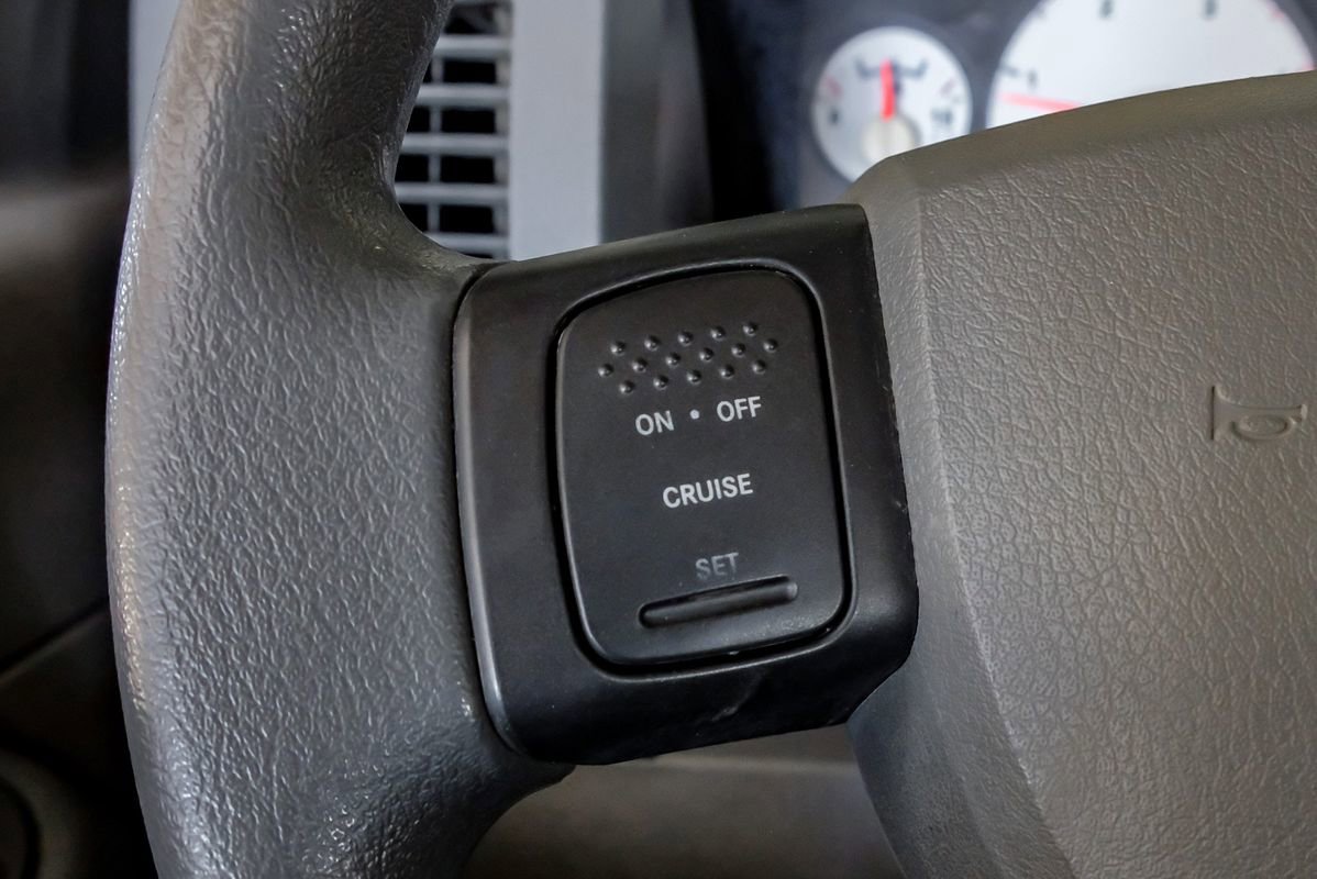 Used 2006 Dodge Ram 2500 Truck SLT image 16