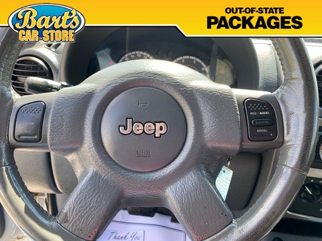 Used 2005 Jeep Liberty Renegade AWD/4WD image 30