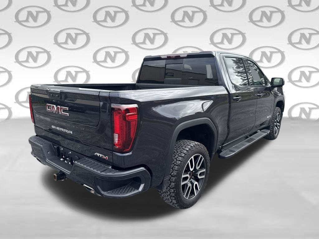 Certified 2023 GMC Sierra 1500 AT4 w/ Technology Package AWD/4WD image 8