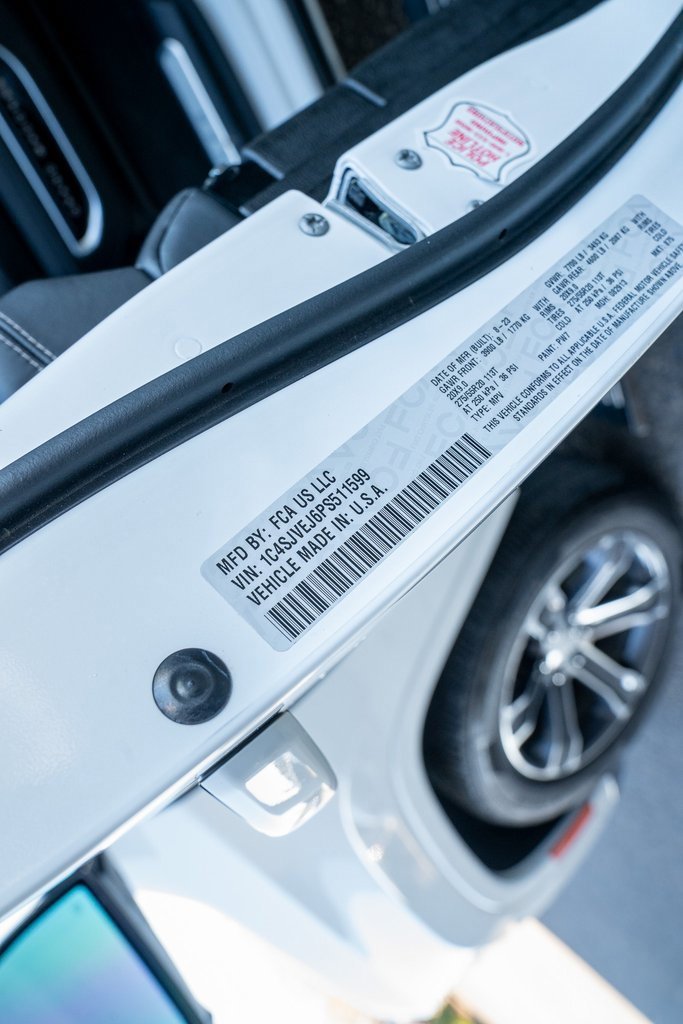 Used 2023 Jeep Grand Wagoneer 4WD image 24