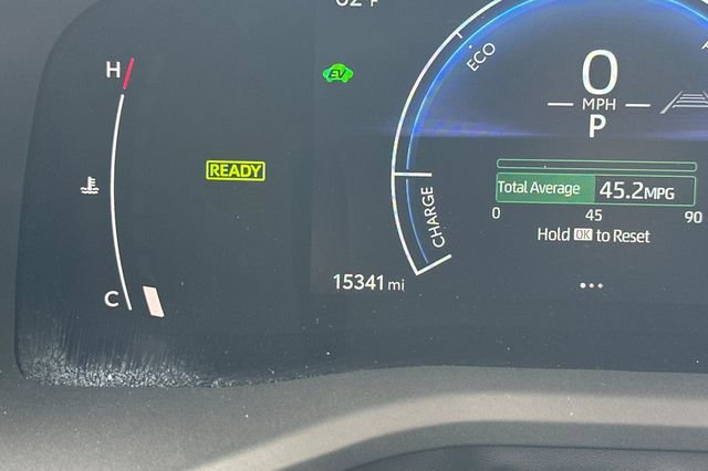 Certified 2025 Toyota Camry SE FWD image 29