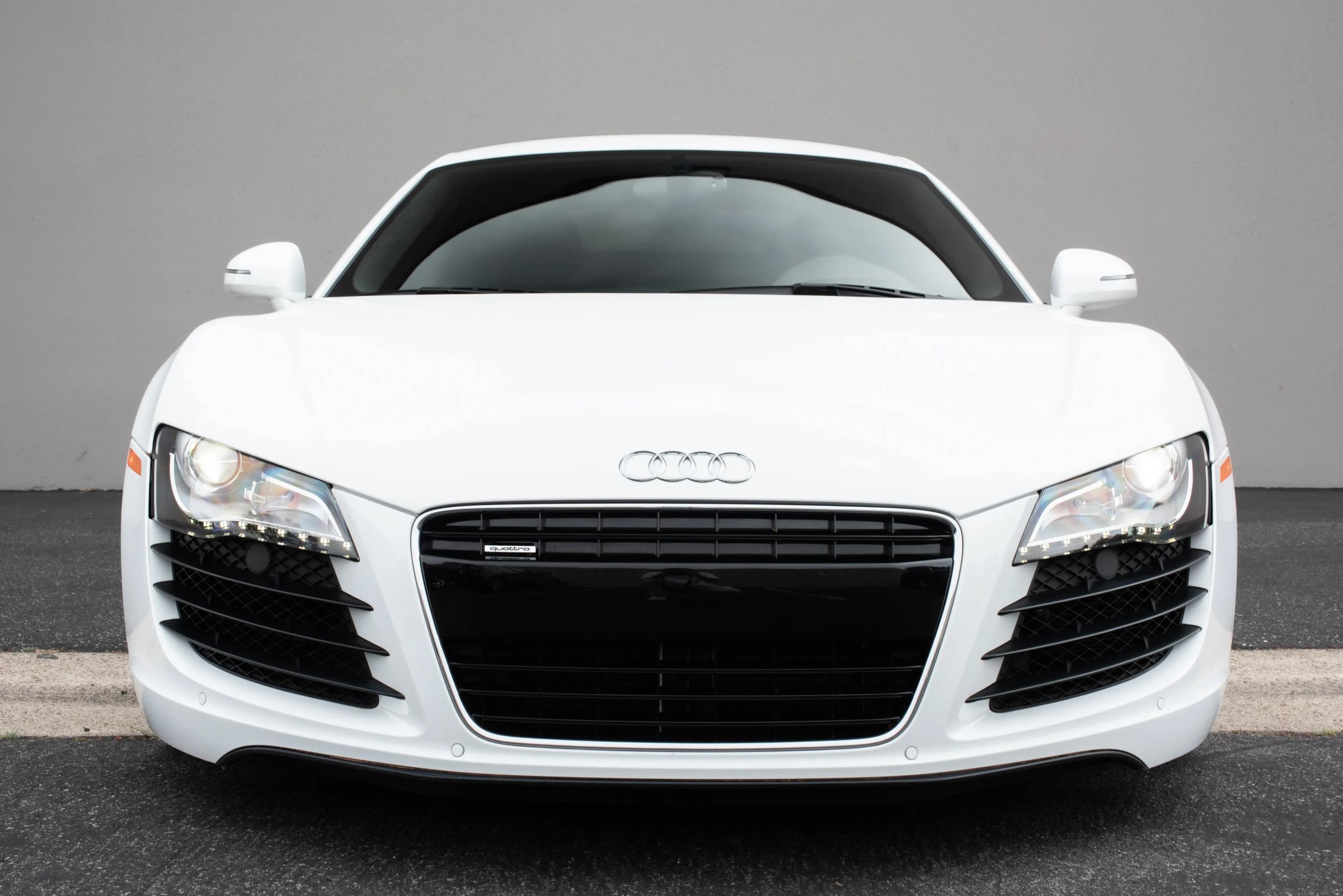 Used 2012 Audi R8 V8 AWD/4WD image 3