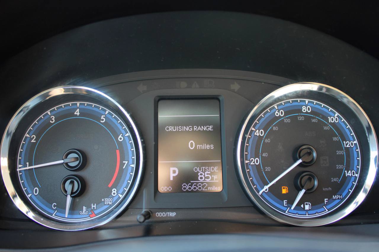 Used 2019 Toyota Corolla LE FWD image 20