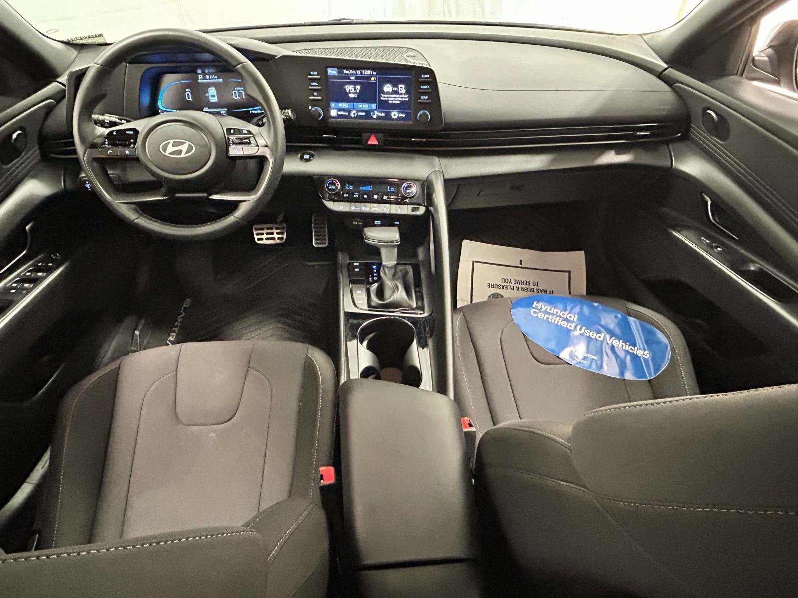 Certified 2026 Hyundai Elantra SEL Sport FWD image 9
