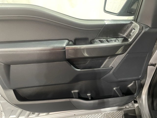 Used 2022 Ford F150 XLT w/ Equipment Group 302A High image 9