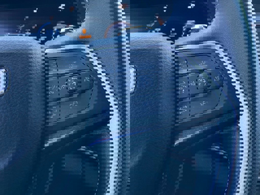 Used 2022 Jeep Grand Cherokee L Laredo w/ Luxury Tech Group I image 20