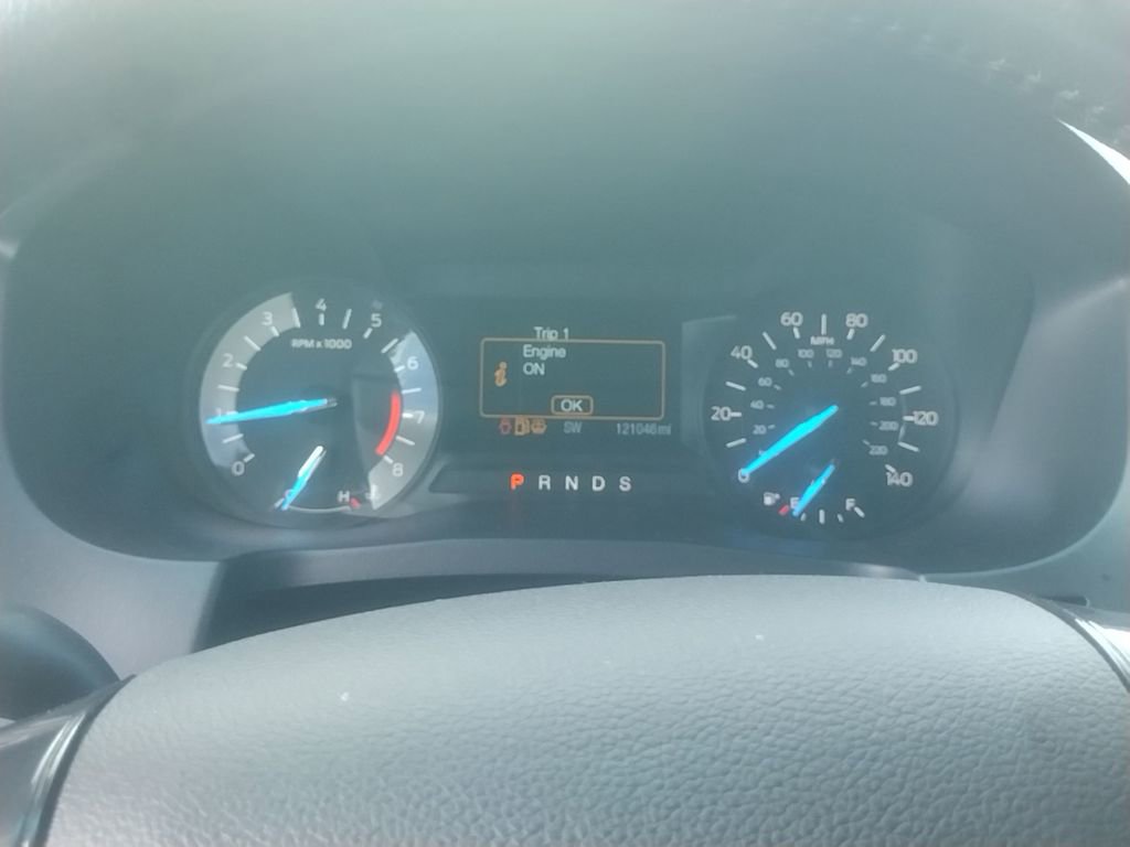 Used 2016 Ford Explorer XLT image 17