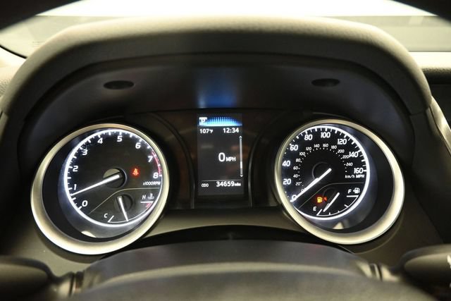Used 2022 Toyota Camry LE FWD image 5