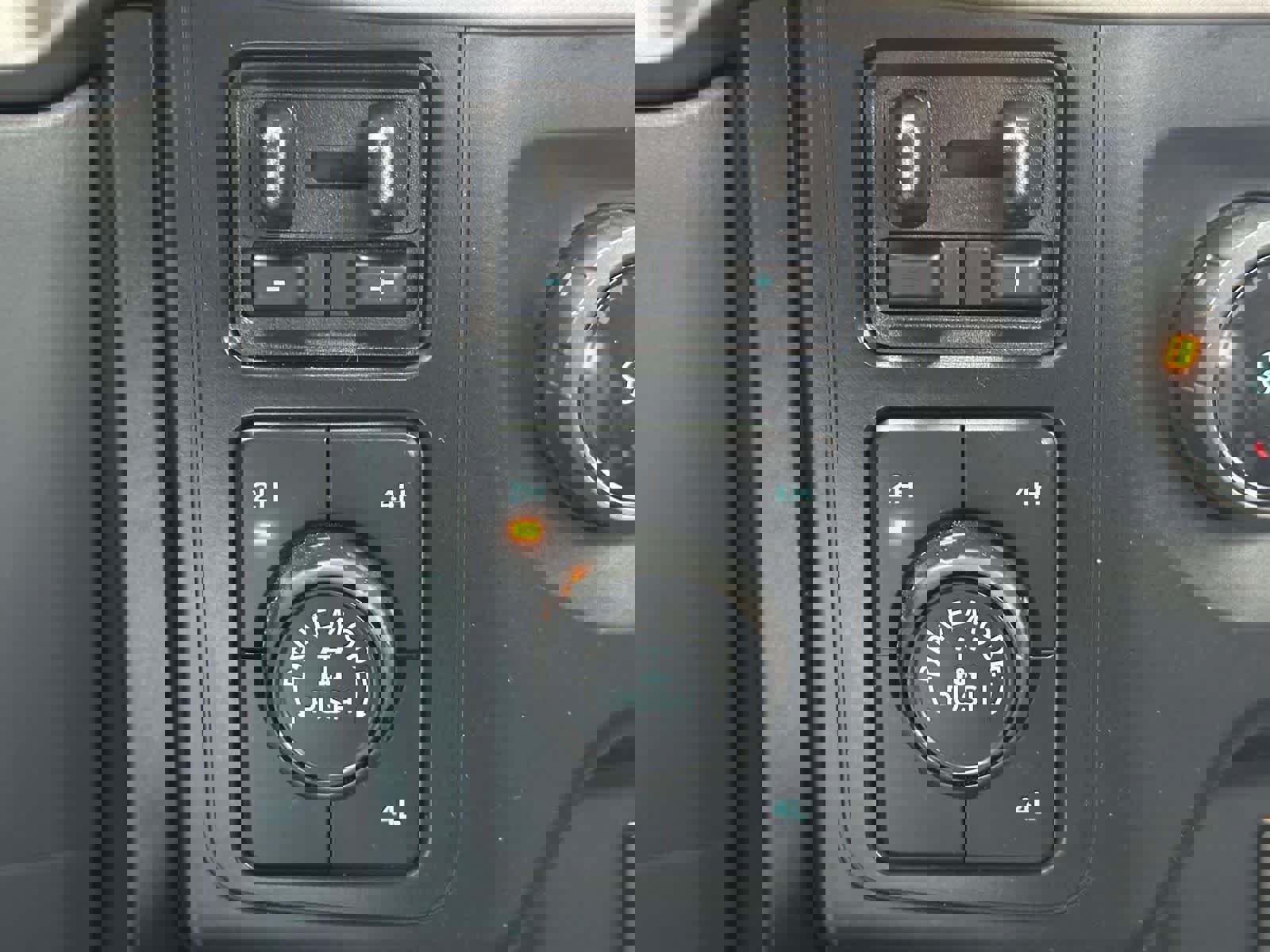 Used 2023 Ford F150 XL w/ FX4 Off-Road Package AWD/4WD image 19