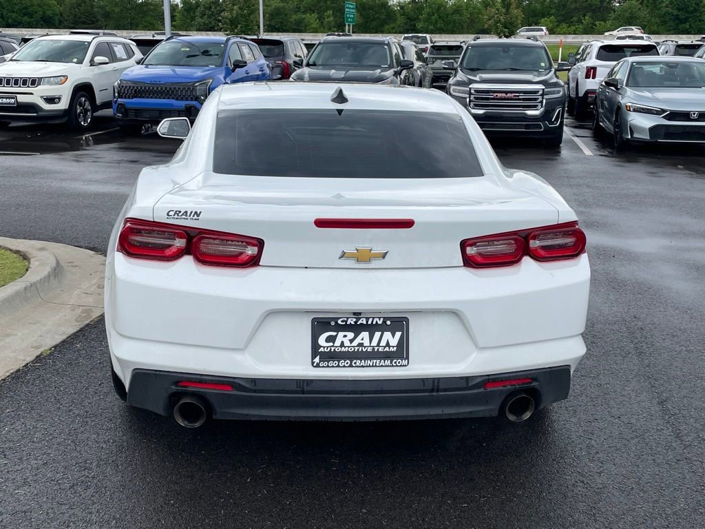 Used 2023 Chevrolet Camaro LT RWD image 6