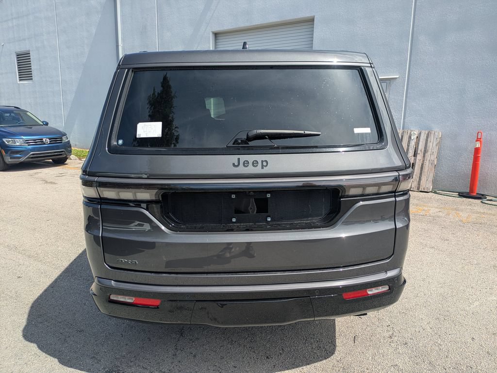 New 2026 Jeep Grand Wagoneer L Summit AWD/4WD image 6