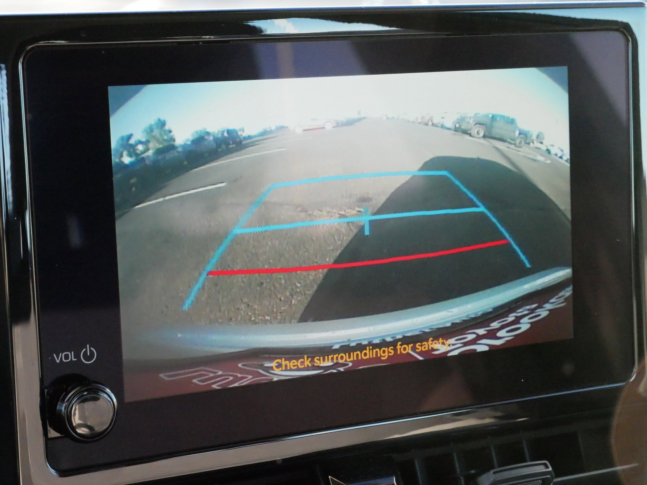 Certified 2025 Toyota Corolla LE image 28