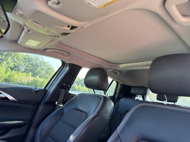 Used 2018 INFINITI QX30 AWD image 35