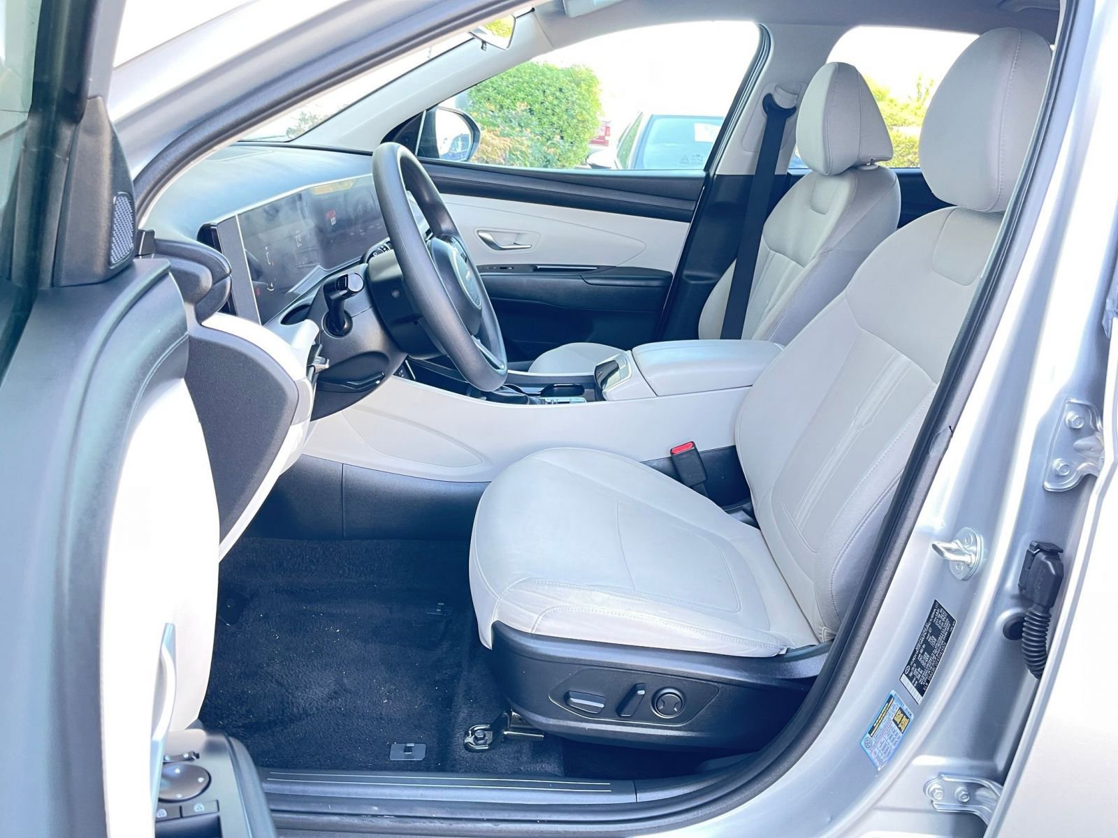 Used 2025 Hyundai Tucson SEL image 38