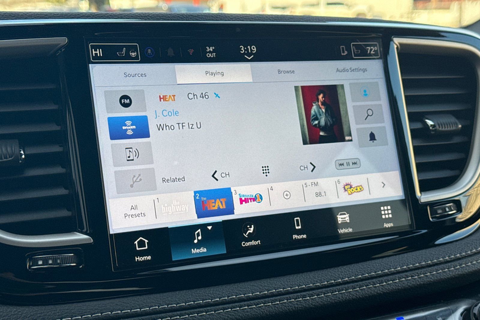 New 2026 Chrysler Pacifica Select image 16