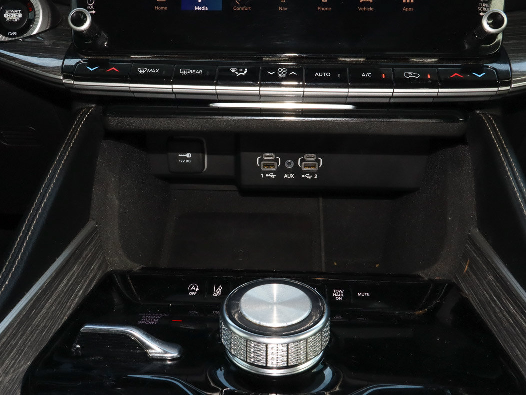 Used 2022 Jeep Wagoneer Series II AWD/4WD image 23