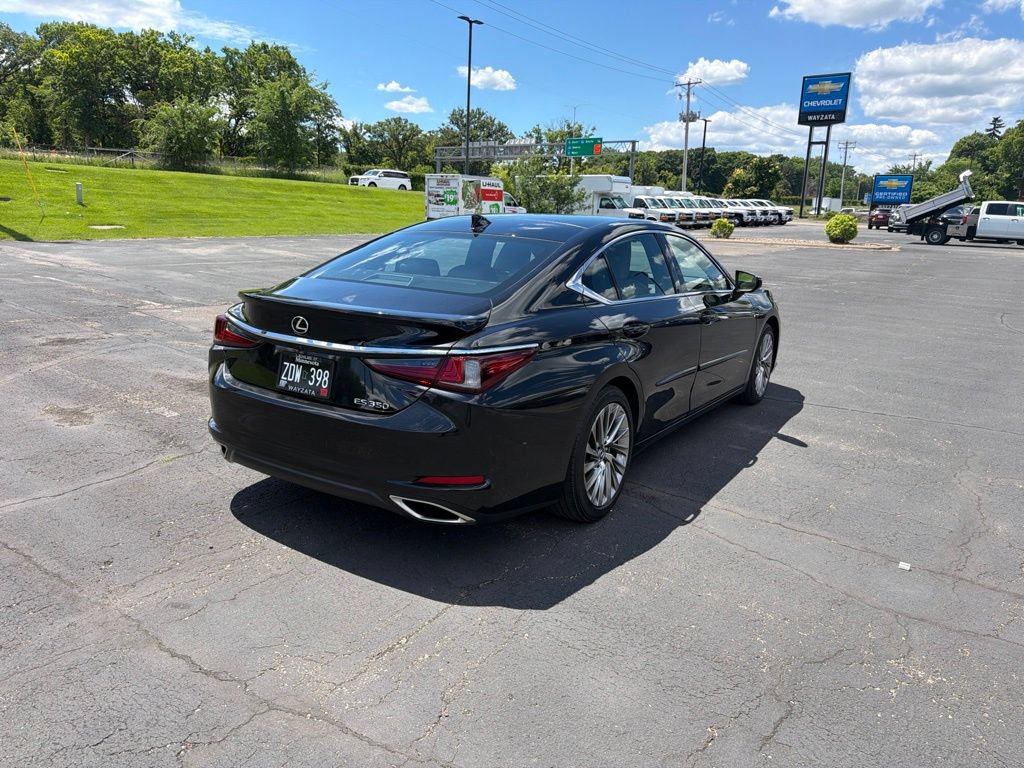 Used 2022 Lexus ES 350 Ultra Luxury w/ Accessory Package 2 FWD image 35