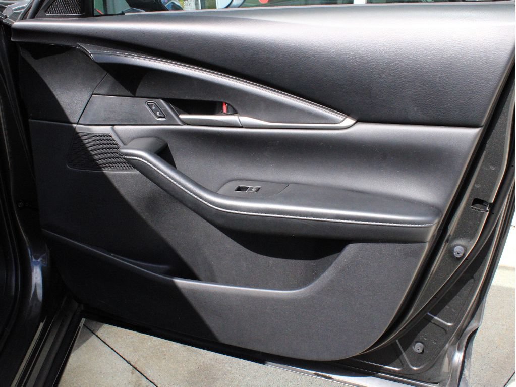 Used 2023 MAZDA CX-30 AWD 2.5 S w/ Select Package image 23